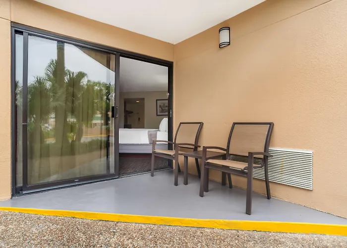 Best Western Oak Manor